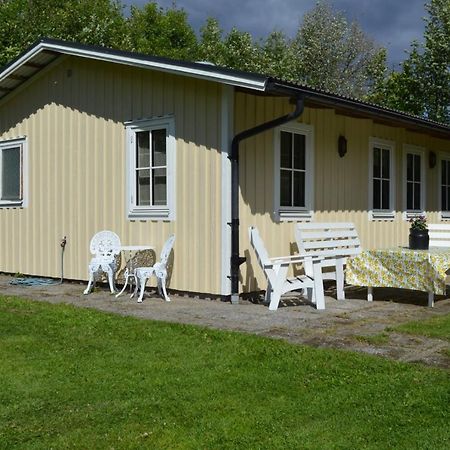 Örnsköldsvik Nyrenoverat Gardshus Pa Havstomt Med Hoeg Standard מראה חיצוני תמונה